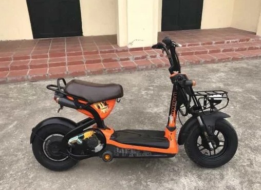 Dọn xe đạp điện cũ trước khi đem đi bán
