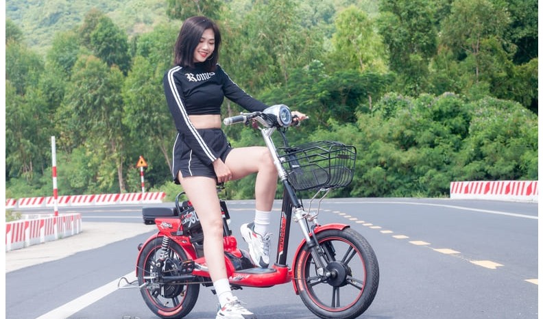 Dung lượng Ah quyết định quãng đường di chuyển của xe đạp điện