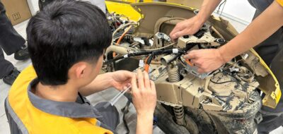 Lộ trình làm nghề sửa xe điện VinFast: bao lâu thì thợ mới có thể tự tin nhận xe?