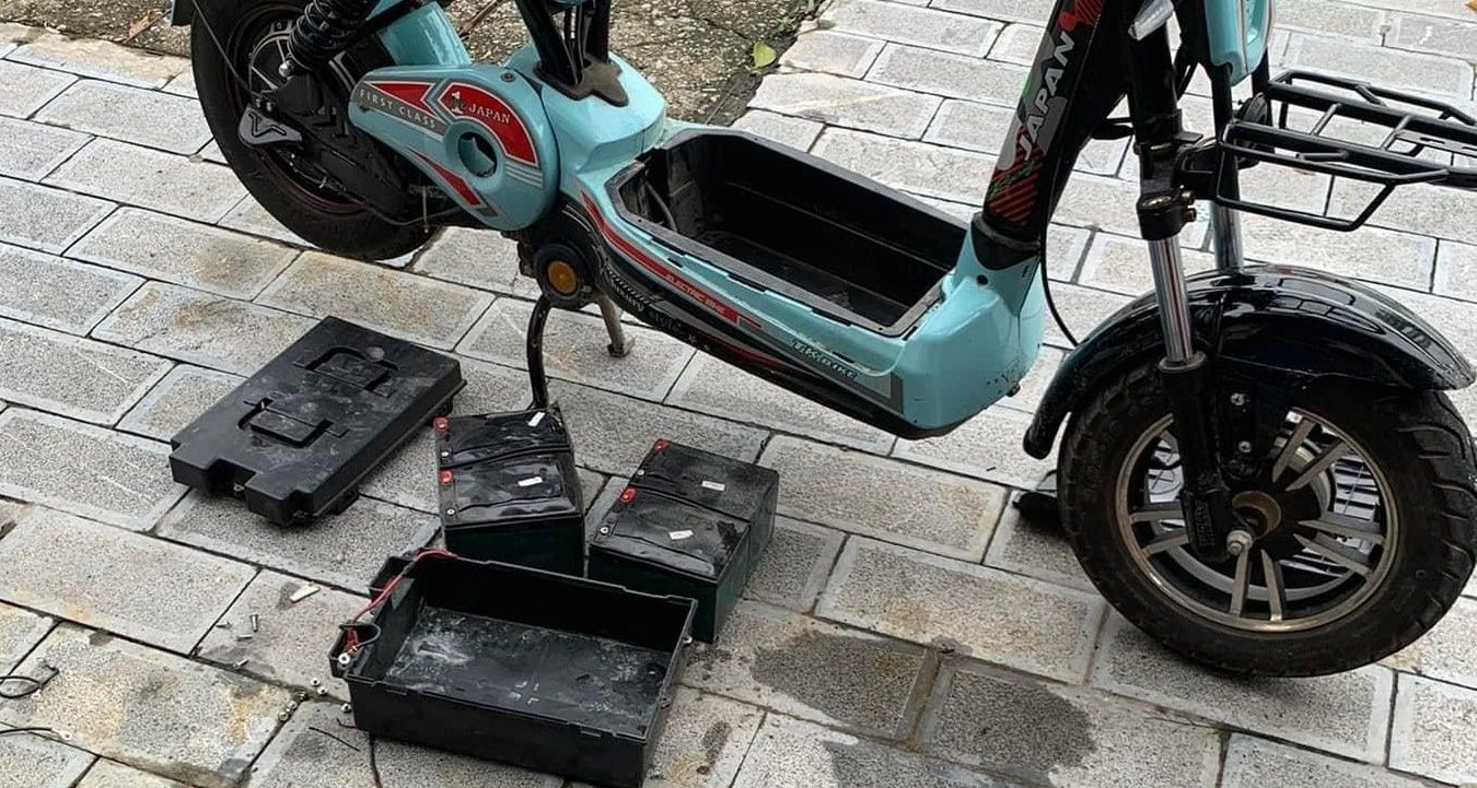 Nhân viên thay bình tại nhà nhanh chóng sau 20 phút liên hệ