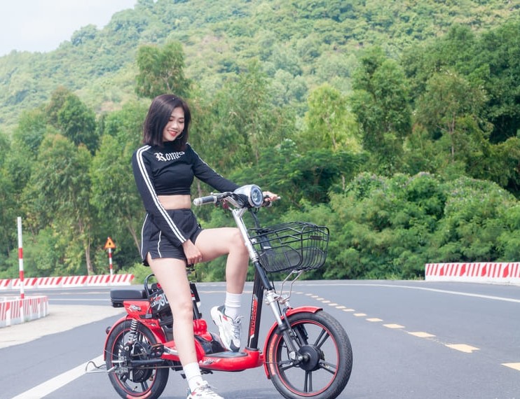 Xe đạp điện pin dung lượng cao, đi xa, sạc nhanh, an toàn khi sử dụng