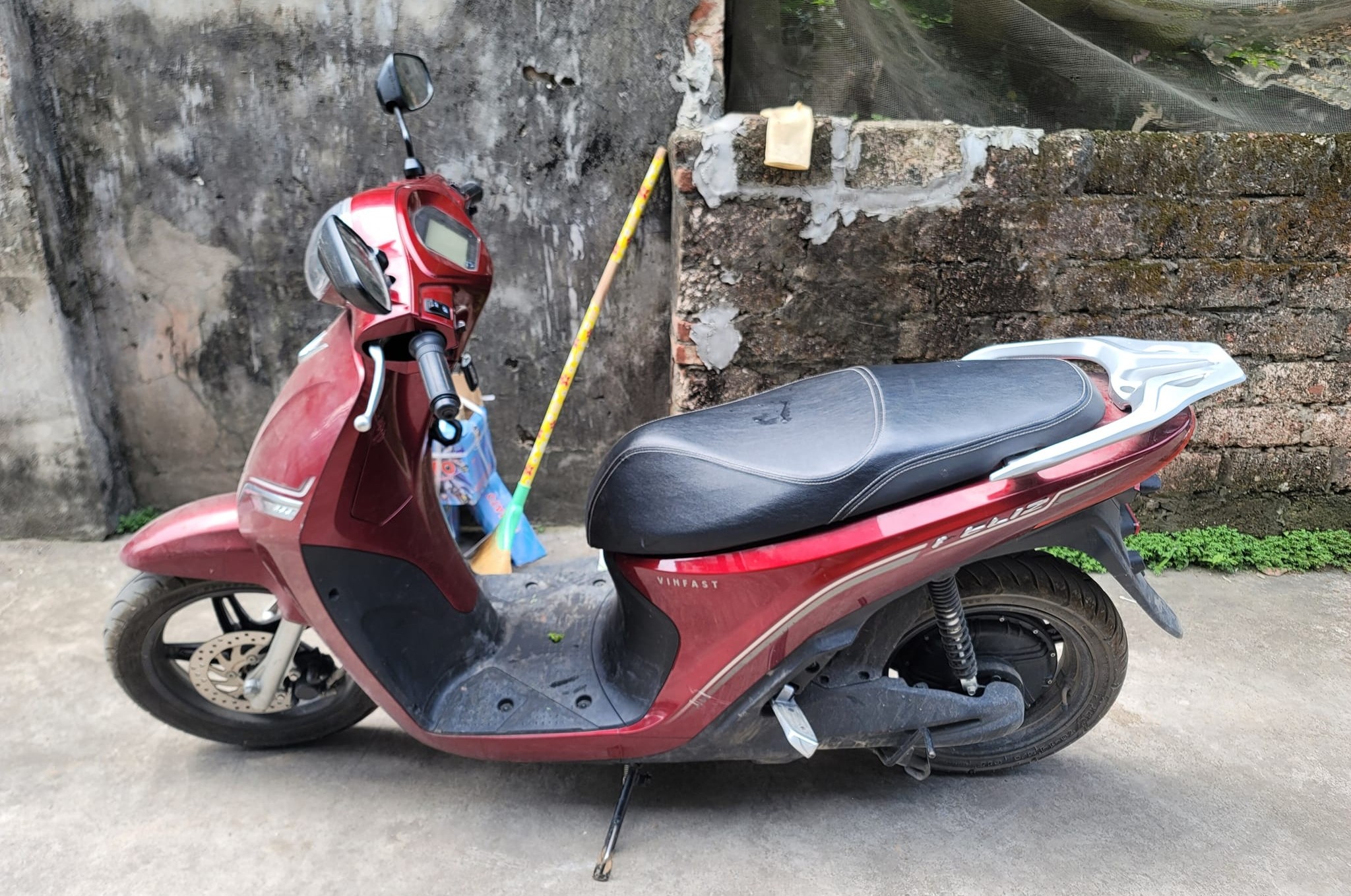 Thu mua tất cả các loại xe điện cũ