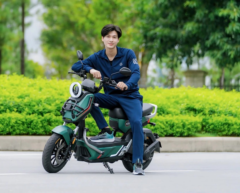 Xe đạp điện phù hợp di chuyển nội thành, không cần bằng lái