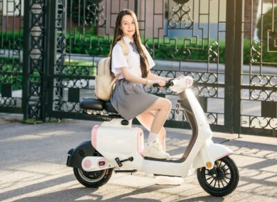 Xe đạp điện có cần bằng lái không?